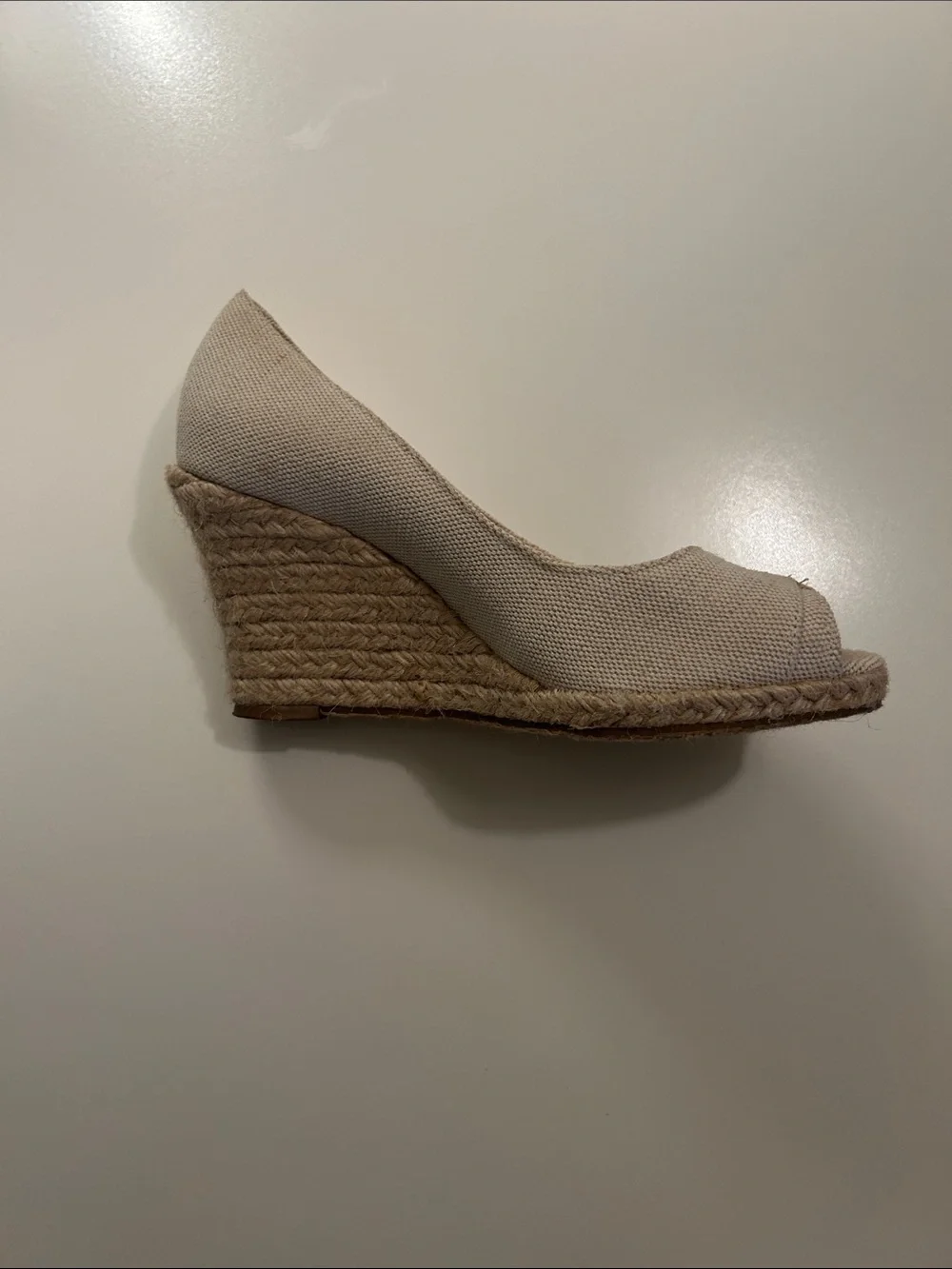 Lilly Pulitzer Beige Canvas Shell-Embellished Flats with Pink Insole